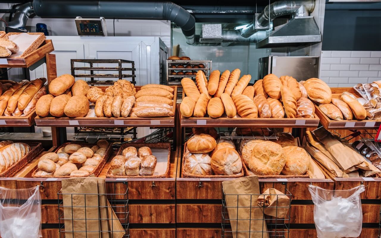 012-close-up-view-of-freshly-baked-bakery